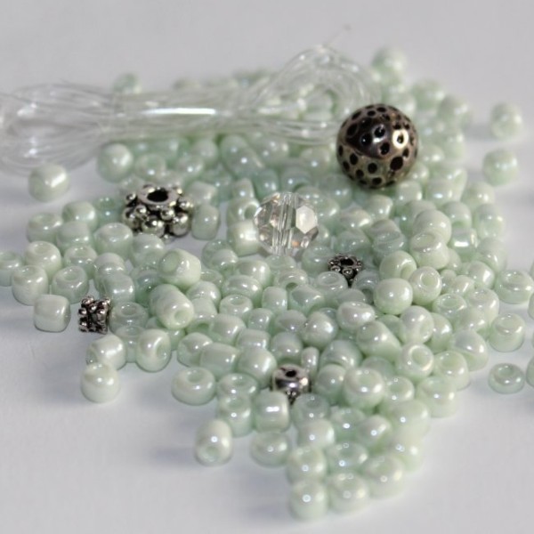 DIY smykkesæt 1 light pastel green
