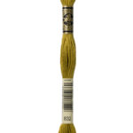 832 DMC Mouliné Broderigarn