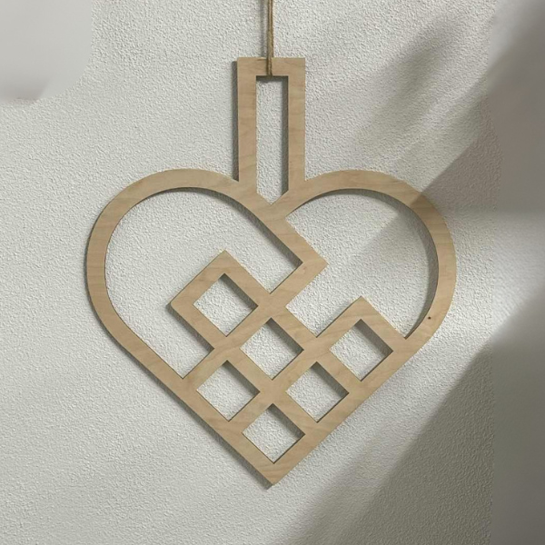 Julehjerte 60 cm høj birk